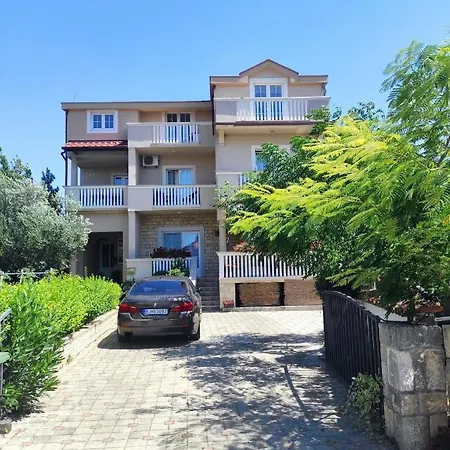 Filipovic * Biograd Na Moru