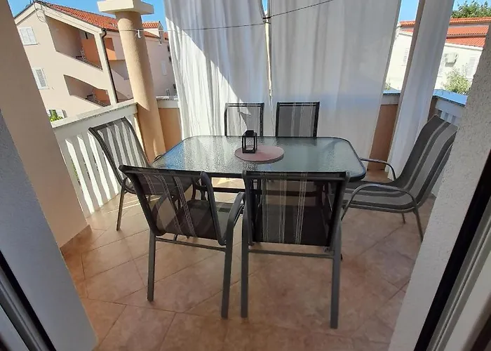 Filipovic Apartament Biograd Na Moru