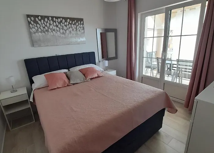 Filipovic Biograd Na Moru