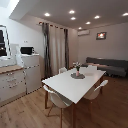 Filipovic 比奥格勒·纳·莫鲁