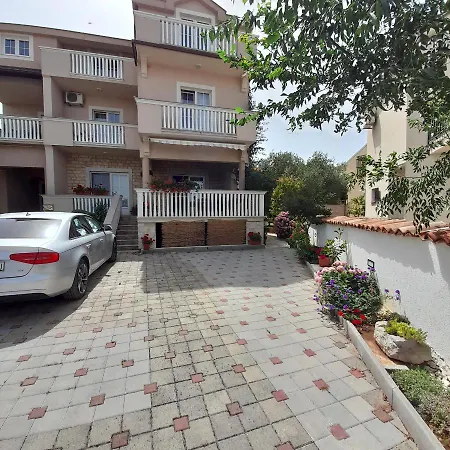 Filipovic Apartman Biograd Na Moru