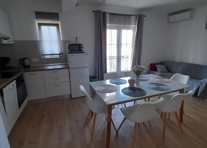 Filipovic Apartmán Biograd Na Moru
